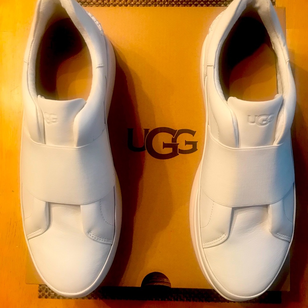 UGG SNEAKERS